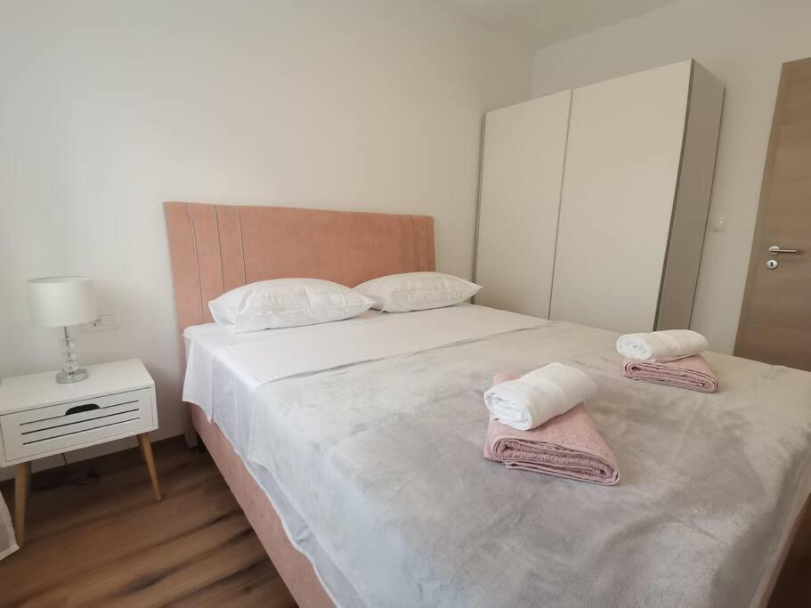 Apartment S Bibinje Eksteriør billede