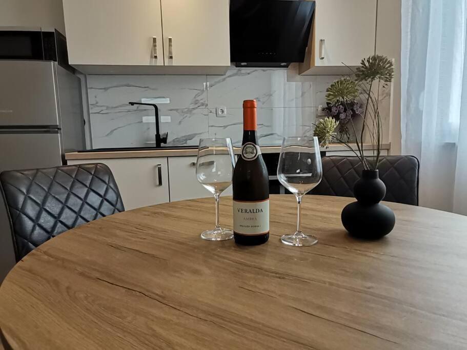 Apartment S Bibinje Eksteriør billede