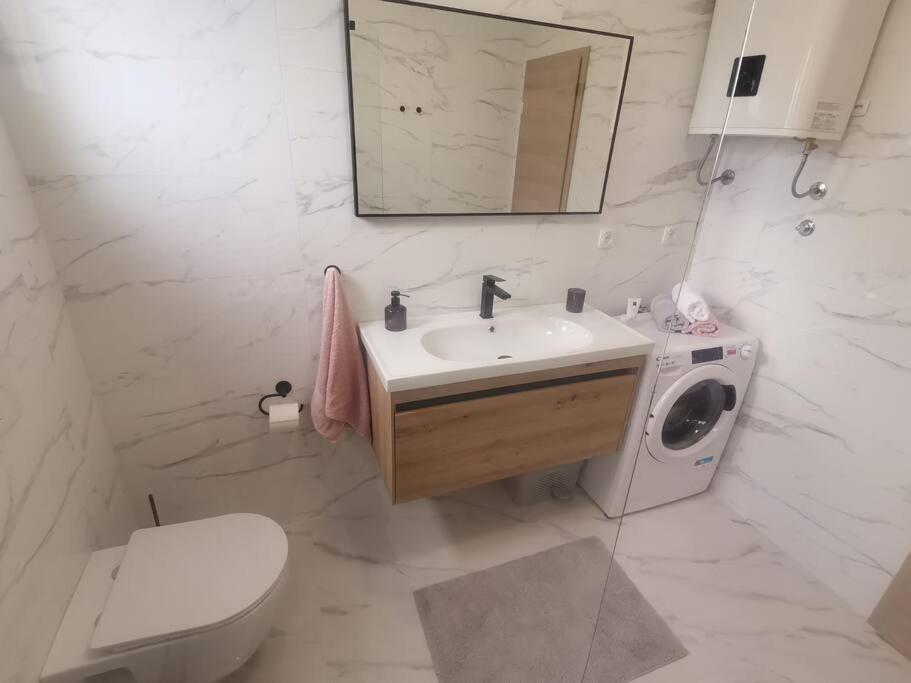 Apartment S Bibinje Eksteriør billede