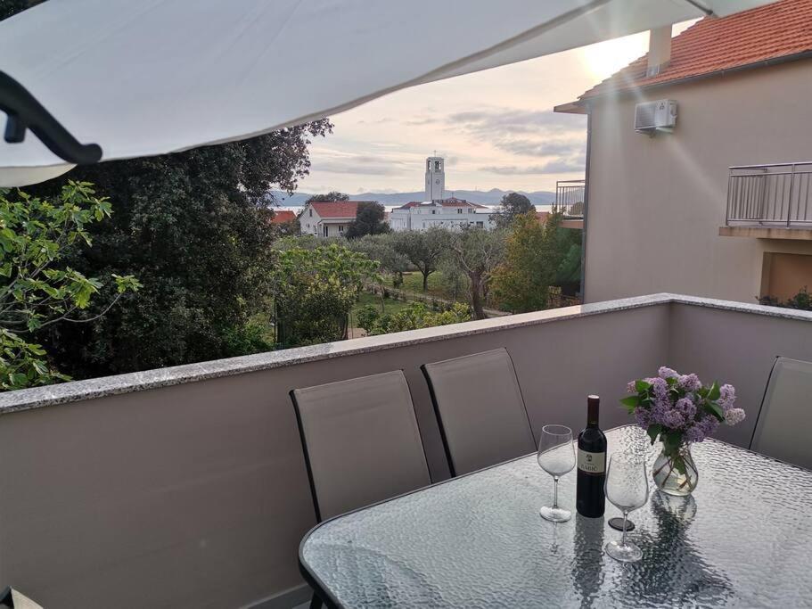 Apartment S Bibinje Eksteriør billede